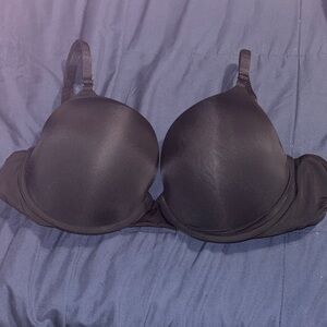 Victoria's Secret Smooth Black, full coverage, push-up, T-shirt Bra.